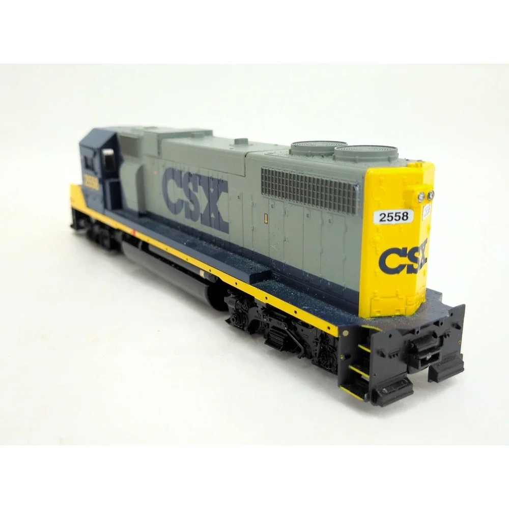 HO ATHEARN 7994 GP38-2 CSX # 2558